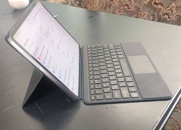 планшет для рисования: Xiaomi Pad 6S Pro 8+8/256 1550 manata almışam. 390 azn orijinal