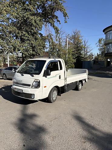 kiya bongo: Kia BONGO: 2022 г., 0.1 л, Автомат, Электромобиль, Фургон — 2