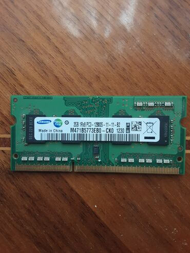 Kompüter, noutbuk və planşetlər: Operativ yaddaş (RAM) Samsung, 4 GB, < 1333 Mhz, DDR3, Noutbuk üçün, İşlənmiş