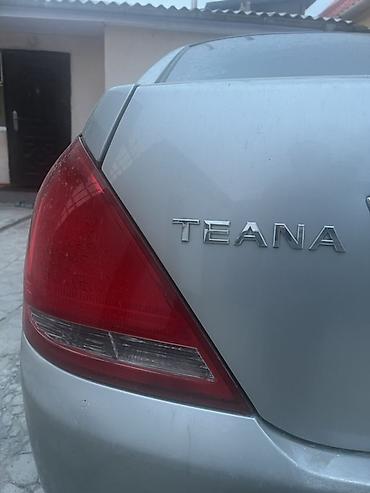 теани: Nissan Teana: 2004 г., Седан — 3