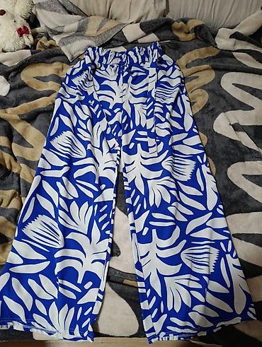 luze o: Ženske letnje pantalone sa širokim nogavicama - Model: široke palazzo — 1