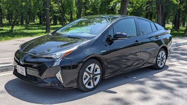 Toyota: Toyota Prius: 2017 г., 1.8 л, Автомат, Гибрид, Хэтчбэк