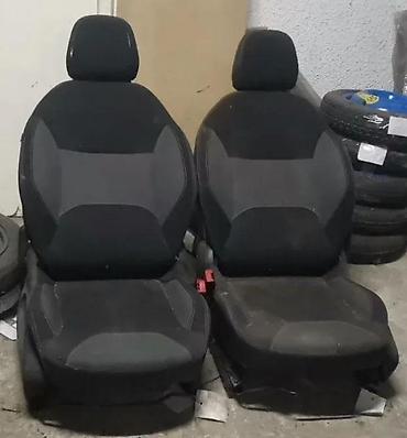 auto sedišta za decu polovna: PREDNJA SEDIŠTA C3 2012G | prednja sedišta za Citroen C3 2012 — 1