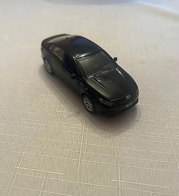 İncəsənət və kolleksiyalar: Məhsul: Kia K5 metal model avtomobil (miniature) Təsvir: - Rəng: qara — 2