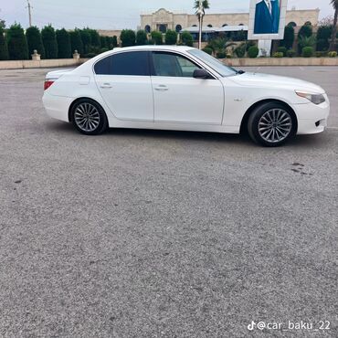 BMW: BMW 5 Series (E60) sedan – 2005 il, benzin. Əsas xüsusiyyətlər: - — 5
