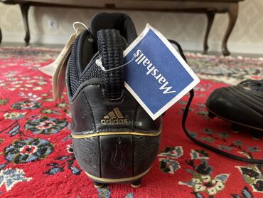 curry shoes в Кыргызстан | ГОЛОВНЫЕ УБОРЫ: Новые ADIDAS RB619 FLY FOOTBALL SHOES Привезли со Штатов, ни разу не