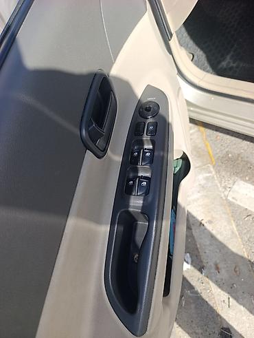 Hyundai: Hyundai Accent: 1.5 l | 2008 il Sedan — 7