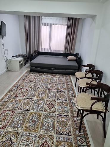 alfa resort: Сдаётся уютная двухкомнатная квартира. Описание: - Просторная комната — 6