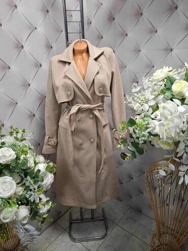 Kaputi: Ženska kaput-dukserica sa kapuljačom - Moderan kroj do sredine — 7