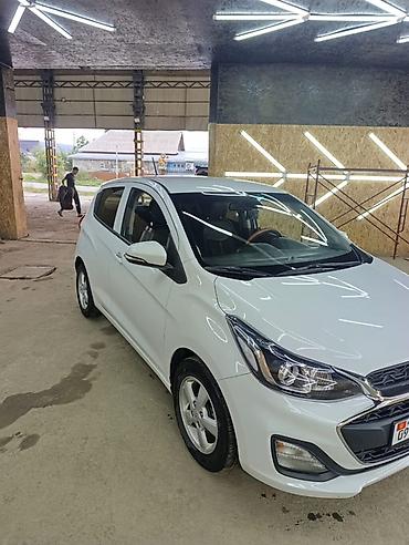 сколько стоит машина ли: Chevrolet Spark: 2020 г., 0.1 л, Автомат, Бензин, Хэтчбэк — 1