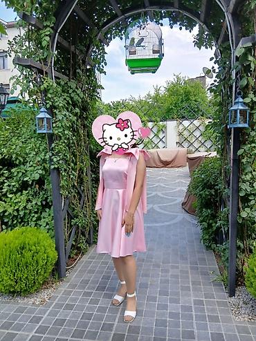 debli donlar instagram: Qadın geyim dəsti – 3 paltar 1) Qırmızı ziyafət paltarı - Midi — 3