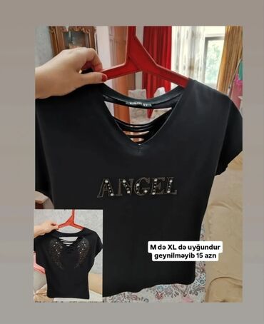 Şortlar: Qara rəngli qısaqoll T-shirt. Ön hissədə “ANGEL” yazısı parıltılı