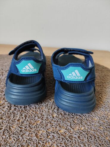 crocs sandale za decake: Sandale, Adidas, Veličina - 26
