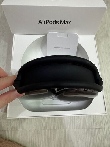 Наушники: Наушники Apple airpods max. новые