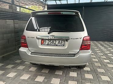 Ssangyong: Toyota Kluger: 2002 г., 3 л, Автомат, Бензин, Кроссовер — 4