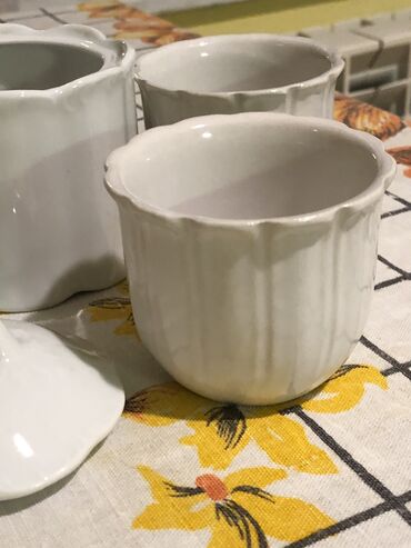 Kuhinjski setovi: Nove tri šoljice - fildžana za kafu i posuda za šećer — 12