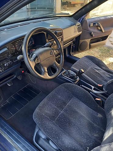 запчасти коробка: Volkswagen Passat: 1994 г., 1.8 л, Механика, Бензин, Седан — 8
