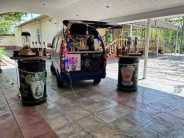 hazir bar: Mobil kofe vanı – tam təchiz olunmuş “coffee van” Xüsusiyyətlər: - — 6