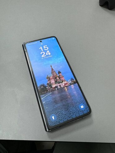 солнечная зарядка для телефона: Samsung Galaxy Fold 5G, Б/у, 256 ГБ, цвет - Черный, 2 SIM