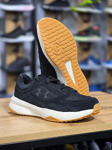 under armor: Мужские кроссовки, 44, 42.5, 42, Under Armour, Новый, цвет - Черный — 4