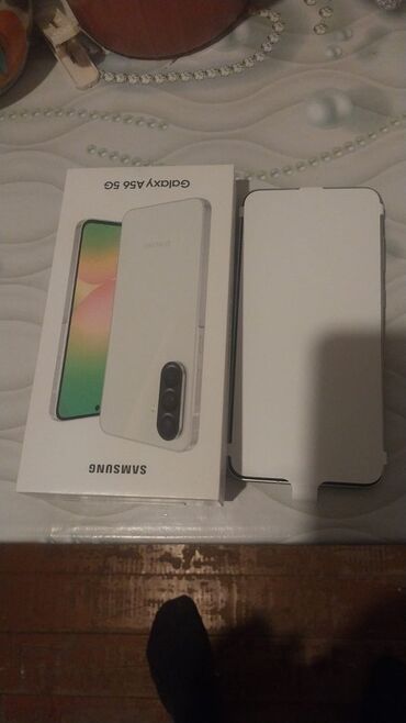 Poco: Samsung Galaxy A55, rəng - Ağ