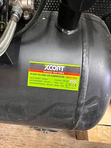 xcort: Бесшумный безмасляный компрессор Xcort KSCO3-120x3 - Тип: Silent Oil — 5