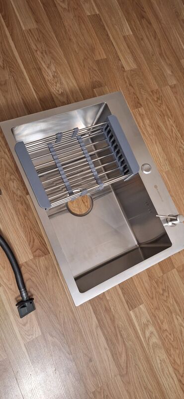 Mətbəx çanaqları: Yeni Kvadrat Mətbəx çanağı, Şkafsız, Paslanmaz polad, Pulsuz çatdırılma — 16