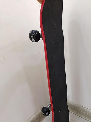 rulman: Skateboard – qırmızı deka, qrafika ilə - Klassik street/park tipli — 3