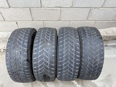 шинный центр бишкек прайс лист 2020: Комплект из 4 автомобильных шин. Характеристики: - Размер: 235/65