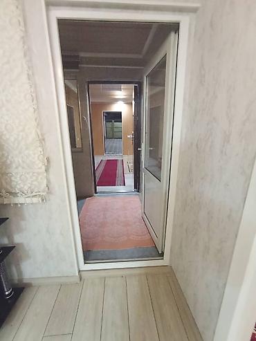 Продажа коттеджей и домов: Продаётся частный дом с большим крытым двором и отдельной кухонной — 4