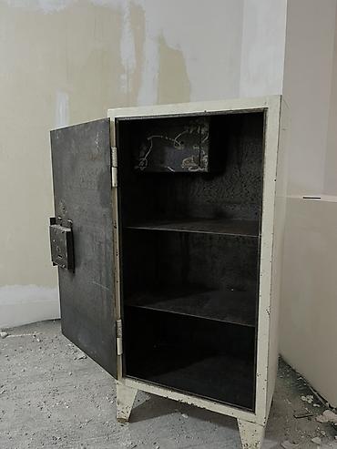 tiktok seyfe: Metal seyf/dolap - Material: qalın divarlı polad gövdə və polad qapı — 2