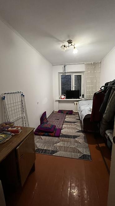 студии квартиры: 3 комнаты, 60 м², Индивидуалка, 3 этаж, Старый ремонт — 3