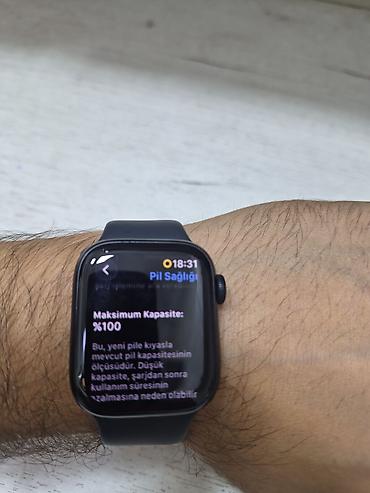 Apple Watch Series 8, 41 mm (GPS). Qara aluminiy korpus və qara — 3