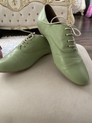 чистая кожа туфли: Туфли 38, цвет - Зеленый