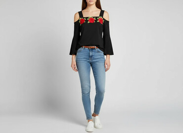 sweter z odkrytymi ramionami: Bpc bonprix collection, Women's blouse, size S