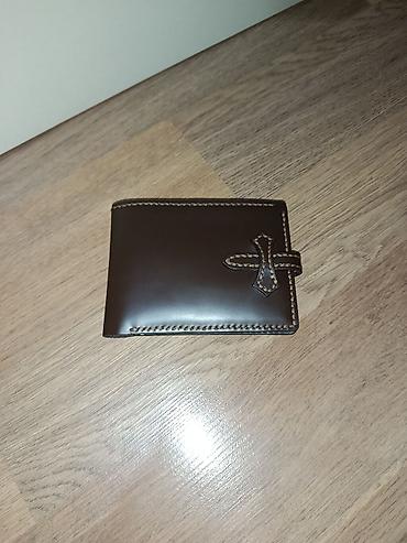 Əl tikişli dəridən kişi pulqabısı - Material: qalın, yumşaq təbii
