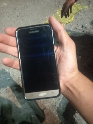 самсунг j2 core: Samsung Galaxy J3 2016, Колдонулган