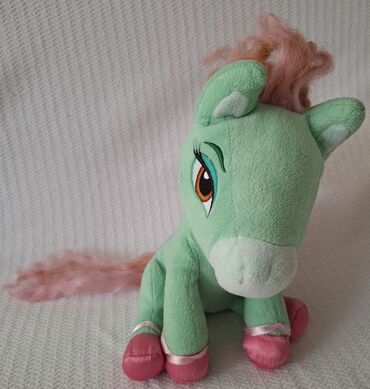 Igračke: Obiman set igračaka inspirisan serijalom My Little Pony. Uključuje na lalafo.rs — 24 Igračke: Obiman set igračaka inspirisan serijalom My Little Pony. Uključuje — 24