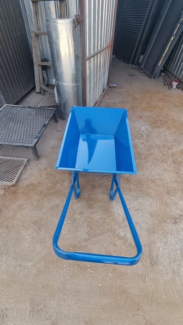 Садово-строительные тачки и тележки: Продаем тачки оптом
Маевка набережная 1-Б — 3