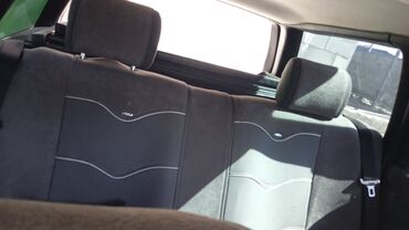 купить передний бампер пассат б3: Автомобиль Volkswagen Passat в кузове универсал, представленный в