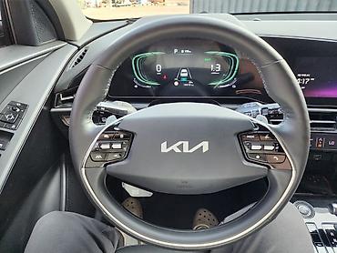 Kia: Kia Niro: 2021 г., Гибрид, Кроссовер — 20