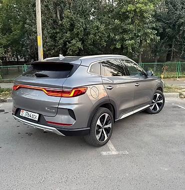 BYD: BYD Song EV: 2022 г., Электромобиль, Кроссовер — 1