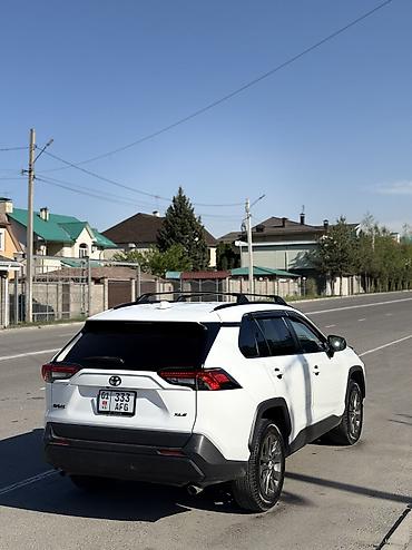 Toyota: Toyota RAV4: 2020 г., 2.5 л, Автомат, Бензин, Кроссовер — 4