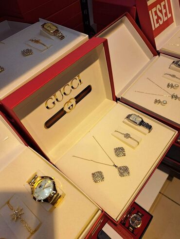 Setovi nakita: Markirani setovi 6800 din slanje svakog utorka — 13