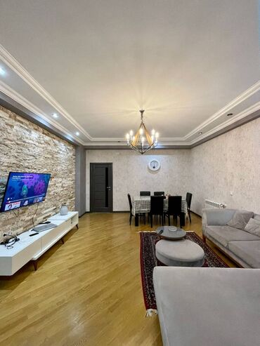 Yeni tikili: 3 otaqlı, Yeni tikili, m. Qara Qarayev, 122 kv. m — 18