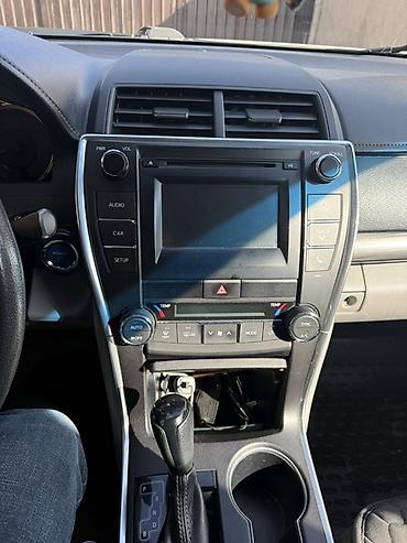 Toyota: Toyota Camry: 2015 г., Гибрид, Седан — 9