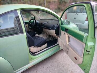 Volkswagen: Volkswagen Beetle - New (1998-Present): 1.4 l. | 2003 έ. Χάτσμπακ — 4