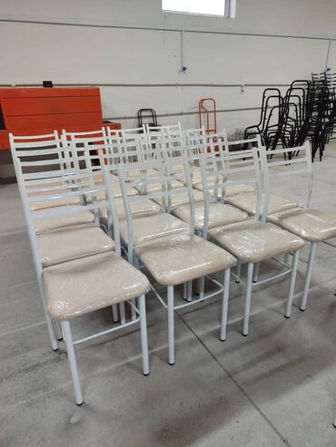 Стулья для кафе, ресторанов: СТУЛЬ для кухни, кафе, столовой, салон, швейный цех,для праздников — 8