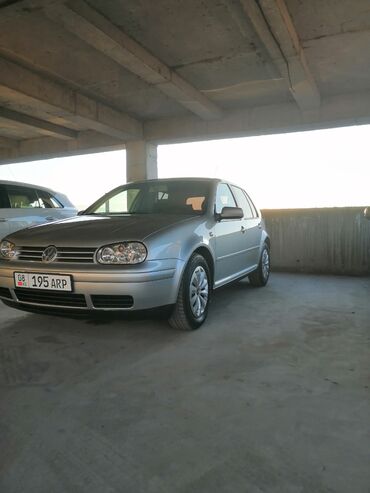 volkswagen тигуан 2016: Volkswagen Golf: 2001 г., 1.6 л, Механика, Бензин, Хэтчбэк