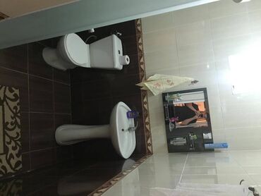 Uzunmüddətli kirayə evlər: 10 kv. m, 3 otaqlı — 6